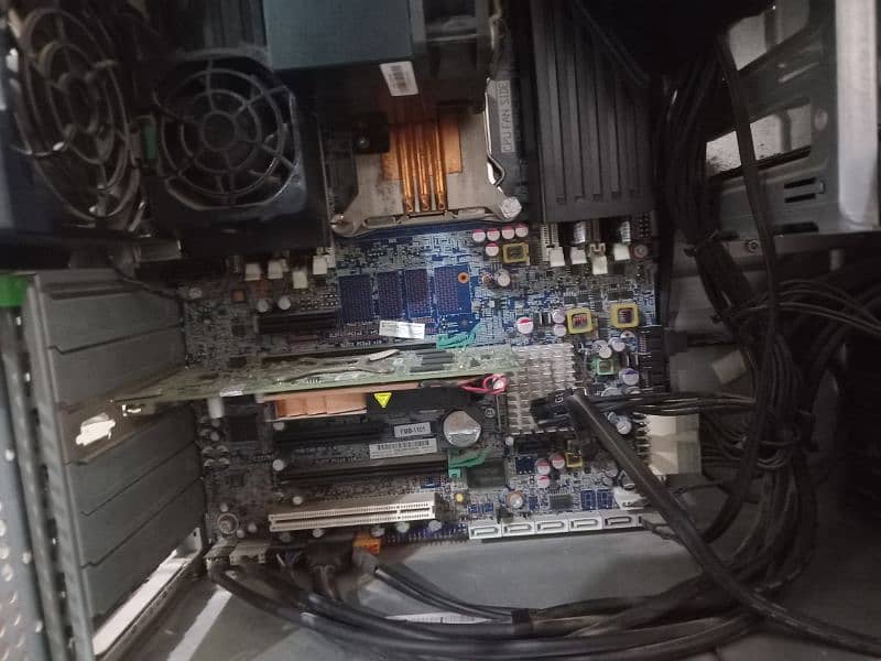 Gaming pc Z420 workstation for sale in rahimyarkhan 9