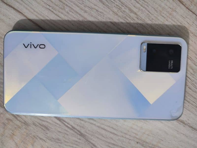 Vivo y 21 0