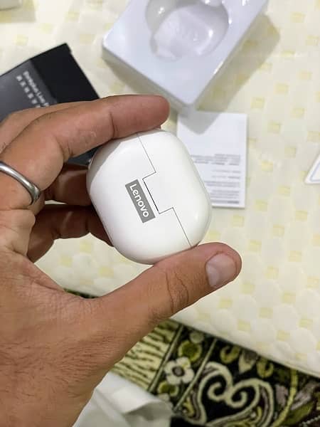 LENOVO WIRELESS AIRPODS 4