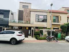 10 Marla Use House Available For Sale In Bahria Town Lahore 0