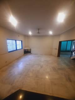 1 Kanal House 4 Beds, Marble Wooden Floors, Available For Rent In Y Block DHA Phase 3 0