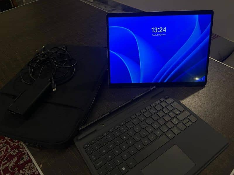 dell latitude 7320 detachable, window 11 pro, condition 10/10 2