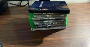 Xbox One 8 CDs disks. (used)