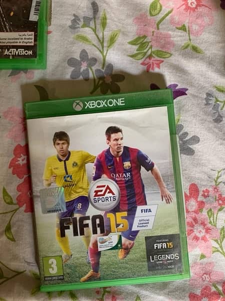 Xbox One 8 CDs disks. (used) 8