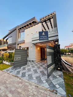 Exclusive 5 Marla House For Sale In Park View City, Lahore - Your Dream Home Awaits