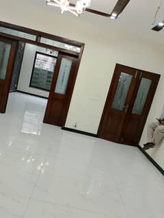 10 Marla Full Spanish House Available For Rent In Tulip Overseas Block Park View City Lahore 0