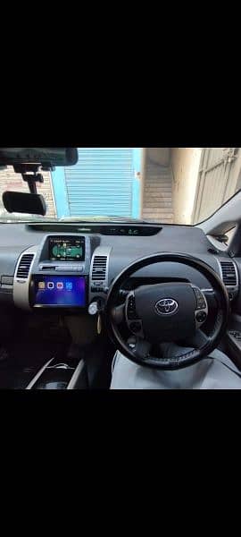 Toyota Prius 2013 3