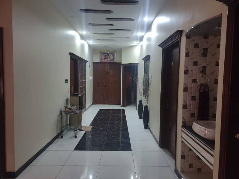 400 Sq. yards. Neat and Clean House (Ground Floor) is available for Rent in Gulshan-e-Maymar 0