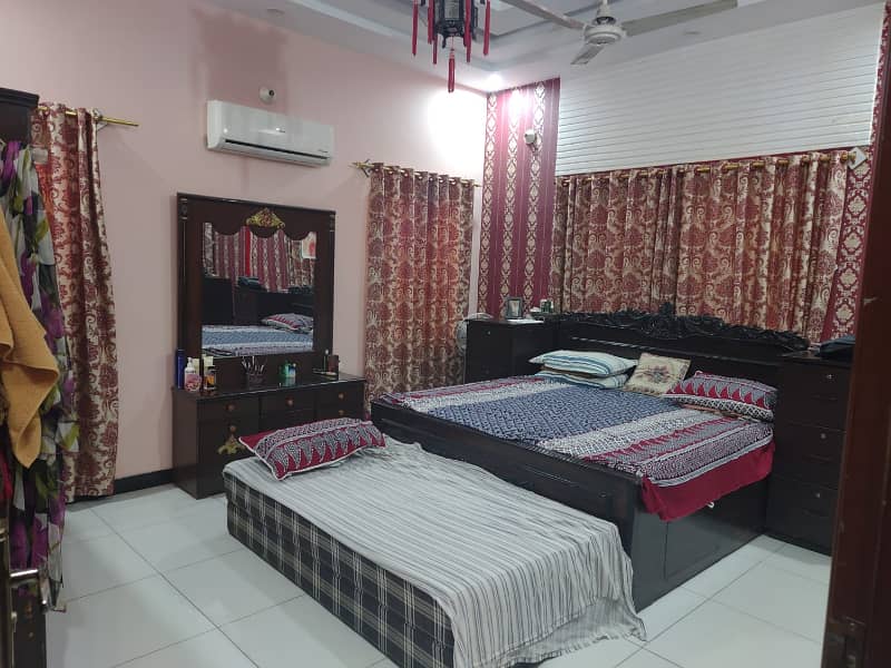 400 Sq. yards. Neat and Clean House (Ground Floor) is available for Rent in Gulshan-e-Maymar 4