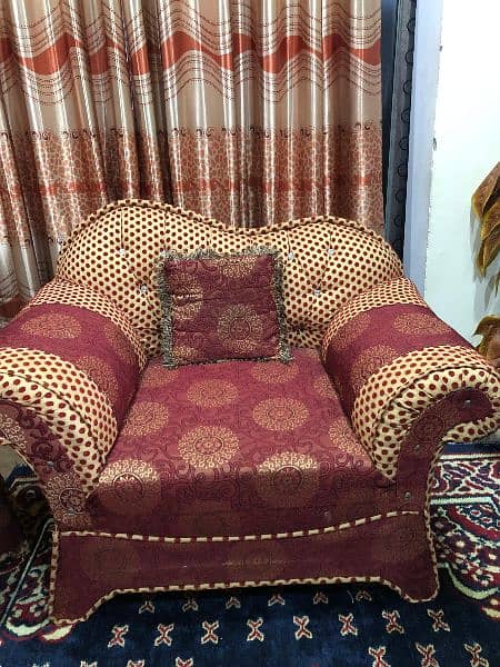 5 Seater sofa set for sale 3