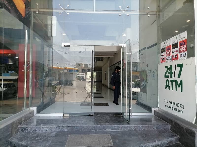 Ready To Rent A Office 2400 Square Feet In Airport Road 22