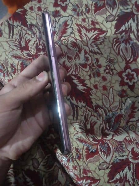 samsung galaxy s9 4gb ram 64 gb memory non pta 2