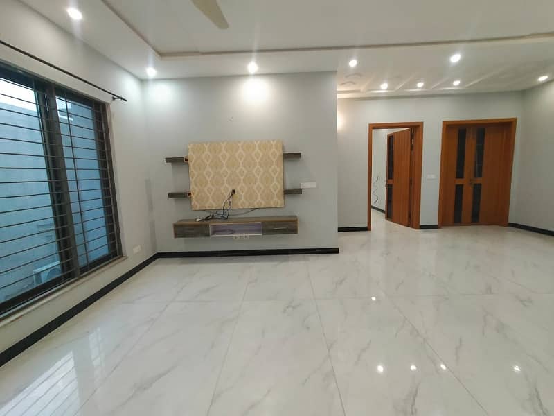 Independent Upper Portion Available For Rent 5