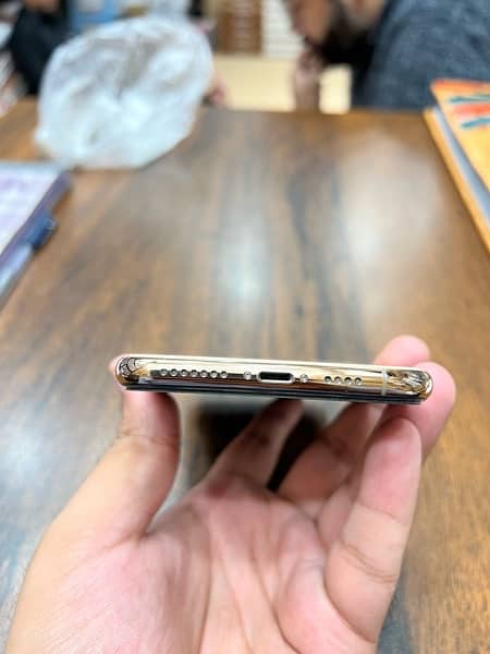 iPhone XS Max 256 PTA Approved brand new 0