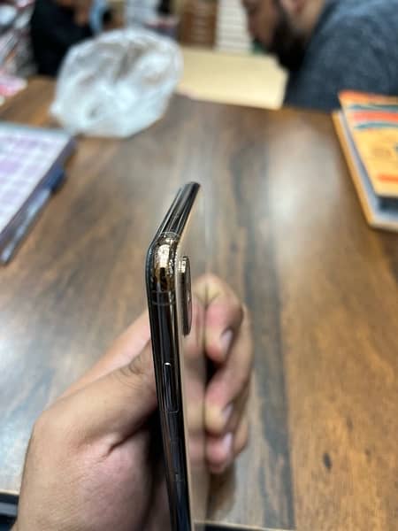 iPhone XS Max 256 PTA Approved brand new 3