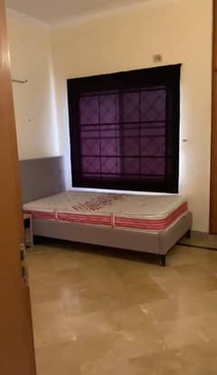 1 Kanal Upper Portion Available For Rent 0