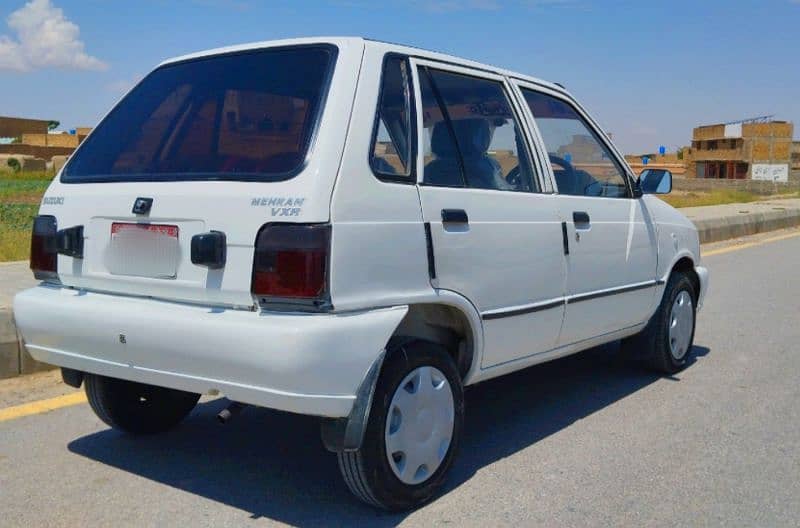 Suzuki Mehran VXR 2016 3