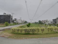 Get This Amazing 15 Marla Residential Plot Available In Wapda City - Block C