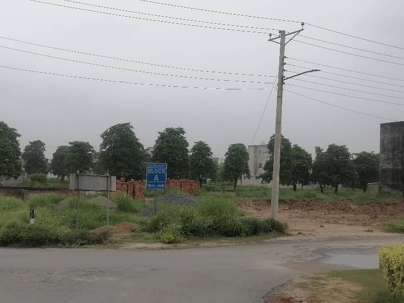 Get This Amazing 15 Marla Residential Plot Available In Wapda City - Block C 10