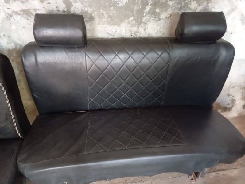 Bolan sofa seats for sale 0