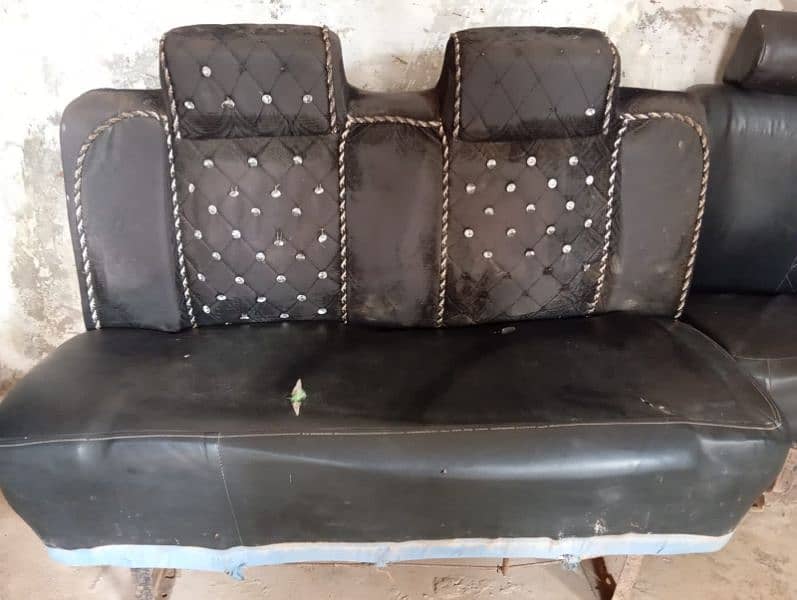 Bolan sofa seats for sale 1