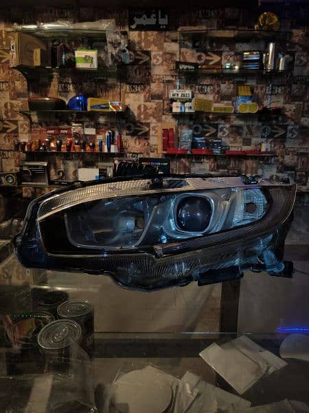 Civic 2017 Light Left Headlight Good Condition 0