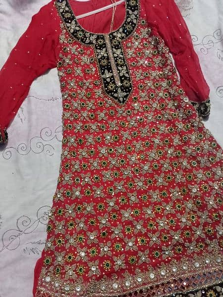 bridal lehnga 1 time used only 4