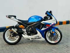 suzuki gsx 600