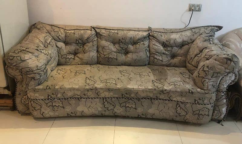 Sofa set for sale(urgent) 1