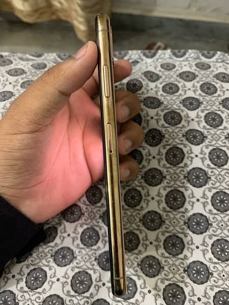 Xsmax Gold color 512Gb nonPTA 1