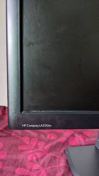 Monitor HP Compaq LA2206x 3