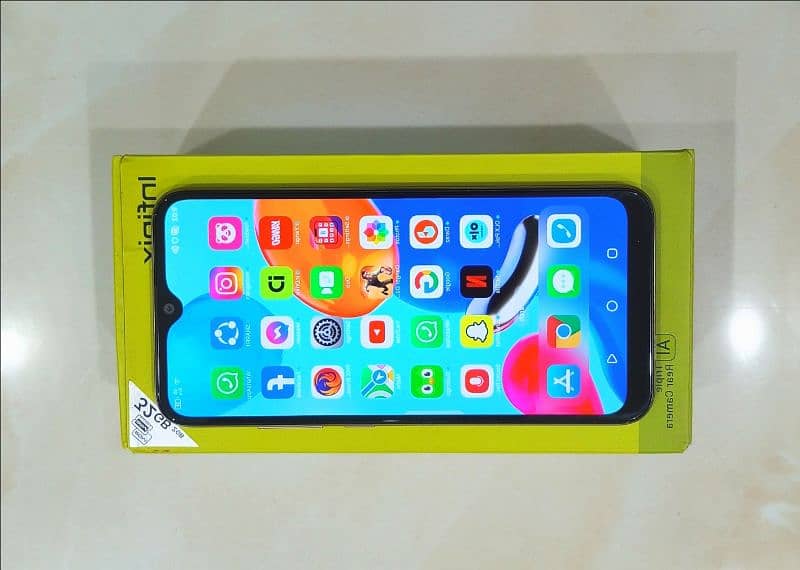 INFINIX MOBILE WITH ORIGINAL BOX 2