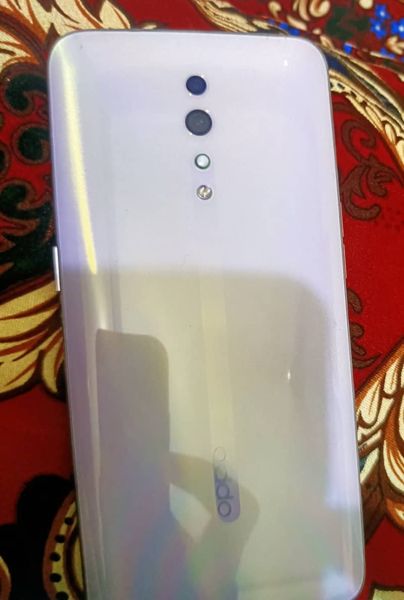 Oppo Reno Z 8/256 brand new condition contact me only in olx 0