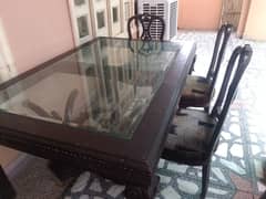 Dining table for sale