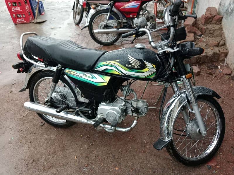 Honda CD 70 condition 10 by 9.5 3