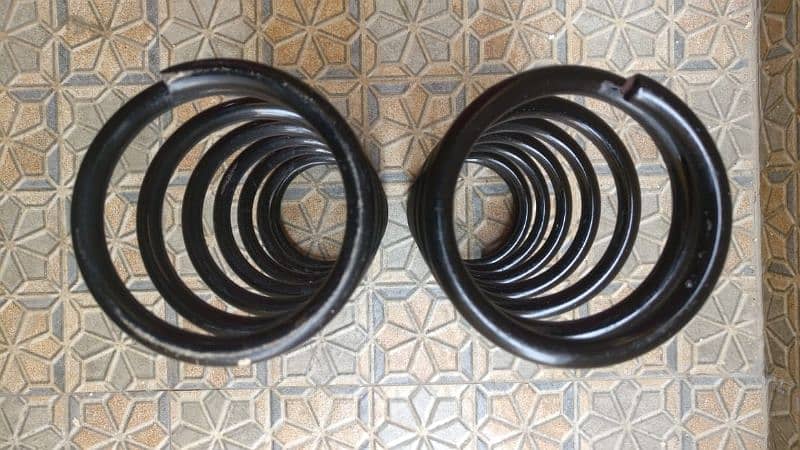 Car Coil Springs For Sale! Daihatsu Mira Move Genioun Parts. 2