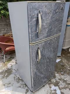 Haier Large size fridge (original condition) 0