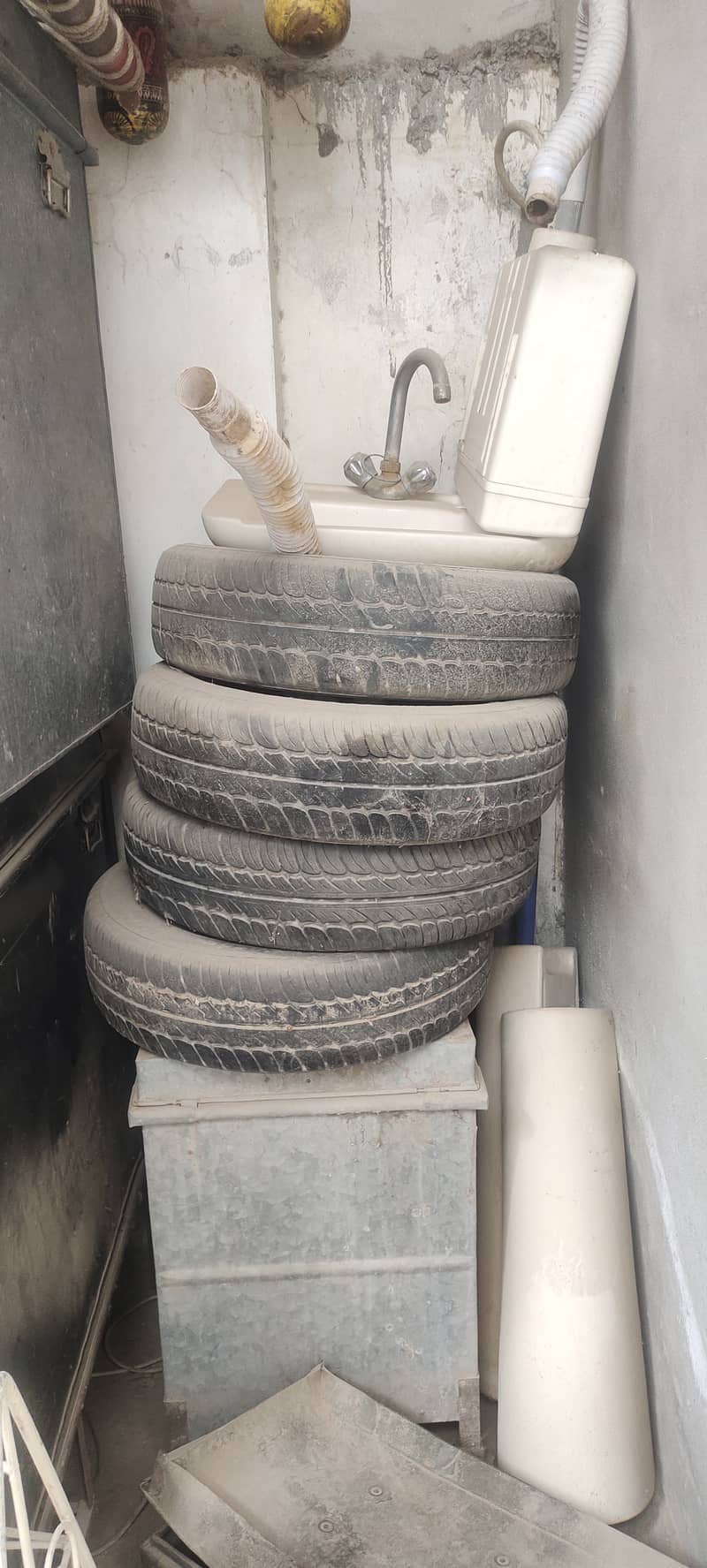 Used tyre Sale Honda City 2013 Model 0