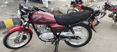 Suzuki gs 150 se