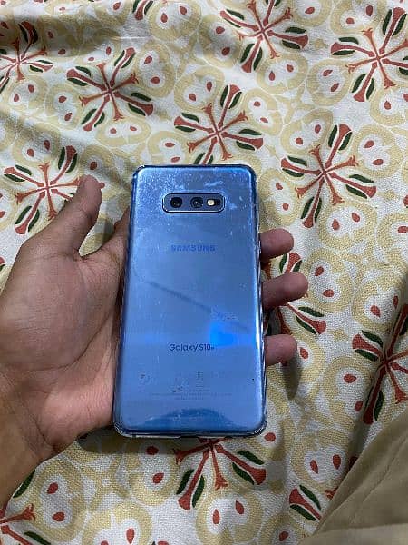 Samsung galaxy s10e 6/128gb 2