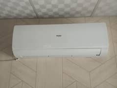 1 ton AC Urgent sale krna hai