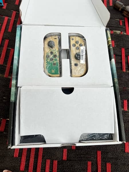 Nintendo Switch OLED Zelda Edition for Sale 3