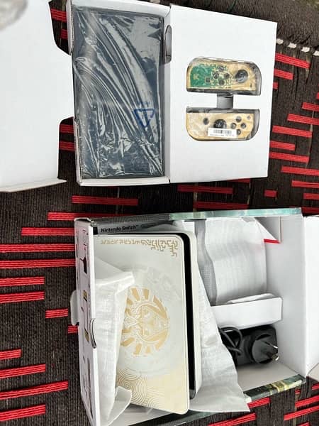 Nintendo Switch OLED Zelda Edition for Sale 4