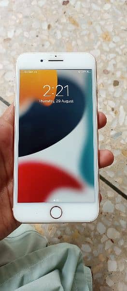 iphone 8 plus non pta 64GB 10/10 condition 2