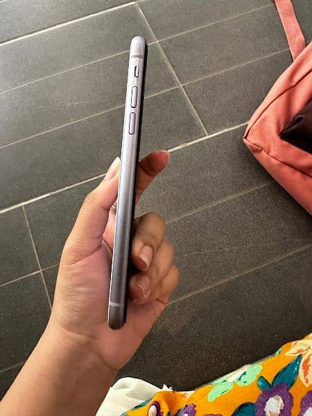 iPhone 11 128 gb PTA APPROVED with box 2