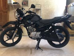 bike yamaha 125G black