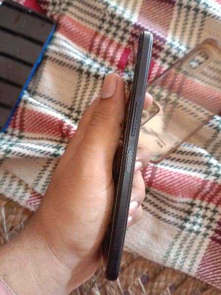 INFINIX NOTE 12 X663 3