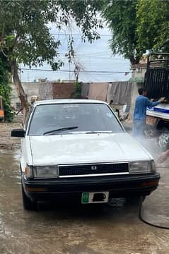 Toyota Corolla LX Limited 1985 Model. Best in town. Good Condition.