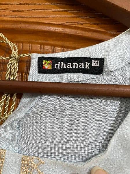 Blue Brand Dhanak 
Size medium 3