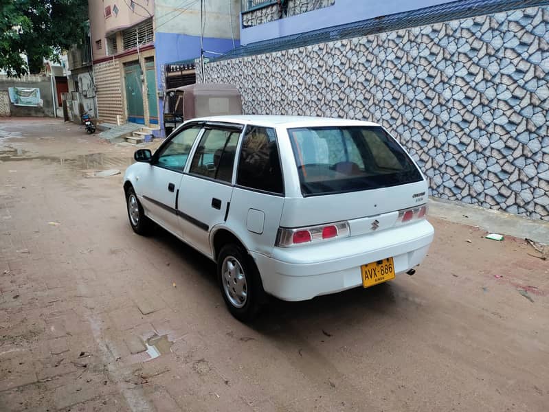 Suzuki Cultus VXR 2011 10